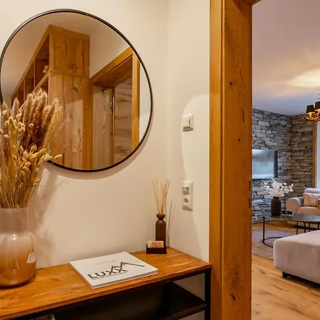 Mountain Luxx Ferienhaus *