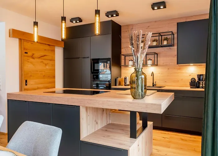 Mountain Luxx 度假居 *